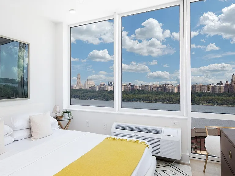 96 76th St #3D — Photo 3