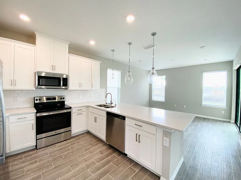2307 Kestrel Perch Pl — Photo 7