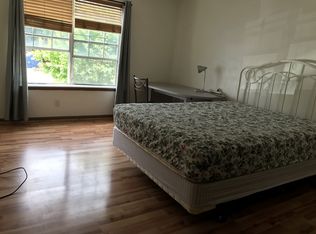 927 Emery Rd #302, Lawrence, KS 66044