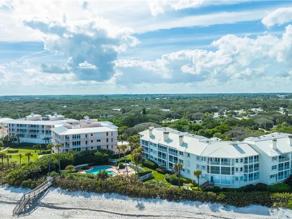 8880 N Sea Oaks Way APT 201, Vero Beach, FL 32963