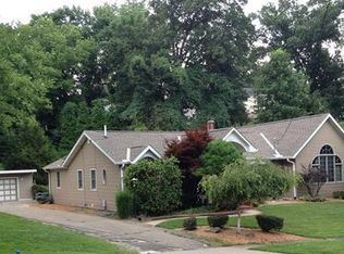 2059 Norwood Blvd, Zanesville, OH 43701