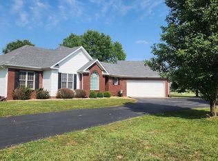 20 Sugar Mill Dr, Bowling Green, KY 42104