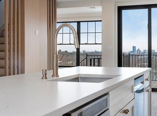 142 Metropolitan Ave #2, Roslindale, MA 02131