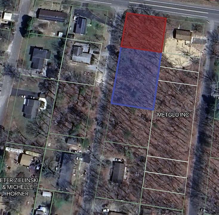 1st image of 715 W Buckshutem Rd