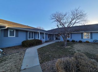 327 S Main St, Lindsborg, KS 67456