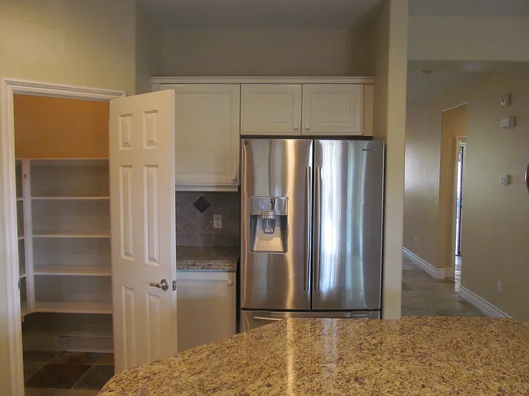 343 Center Green Dr — Photo 15