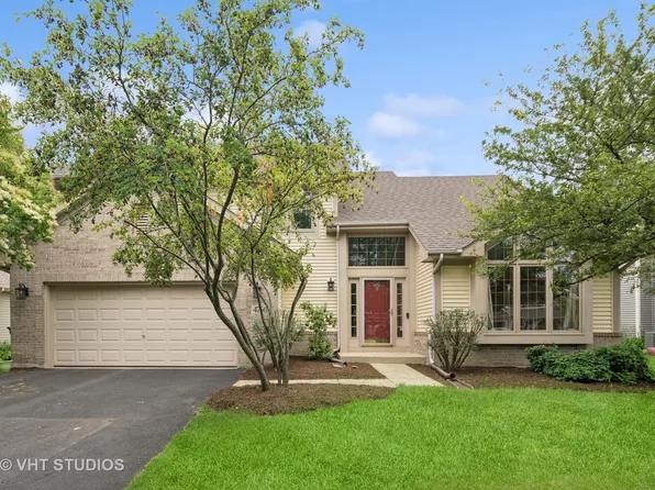 4756 Clearwater Ln, Naperville, IL 60564