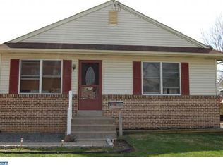 2450 Independence Ave, Abington, PA 19001