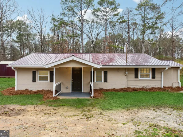 555 N Lake Dr, Covington, GA 30016