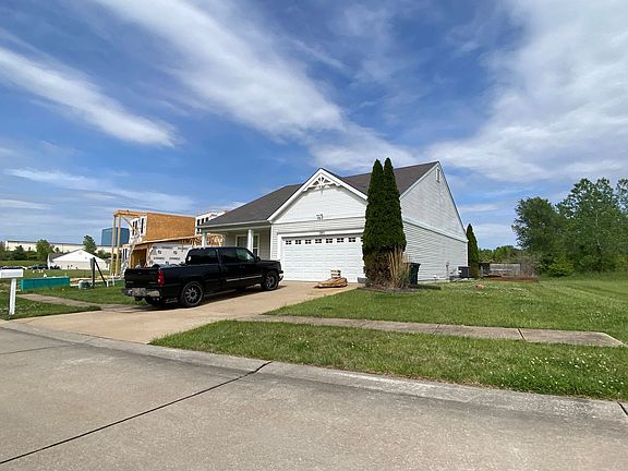2nd image of 10911 Bellefontaine Estates Ct