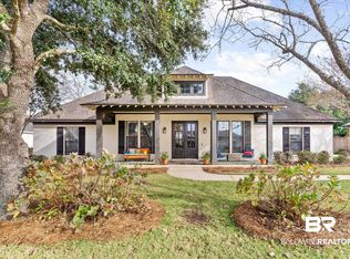 378 Barndling St, Fairhope, AL 36532