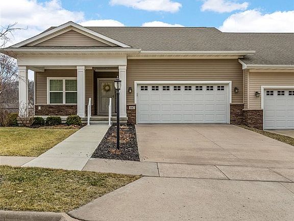 3rd image of 4467 Preston Ln