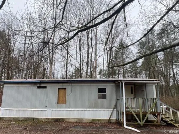 79-87 N Old Greenfield Road, Ellenville, NY 12428