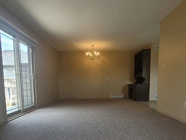 325 Fairview Dr #3 — Photo 17
