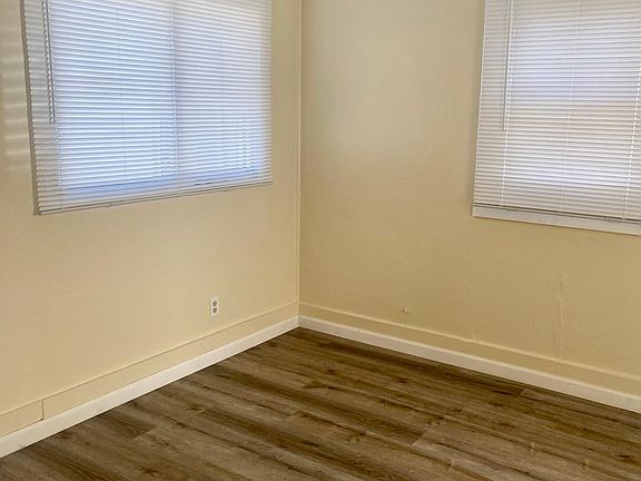 4th image of 1109 S Bon View Ave Unit B