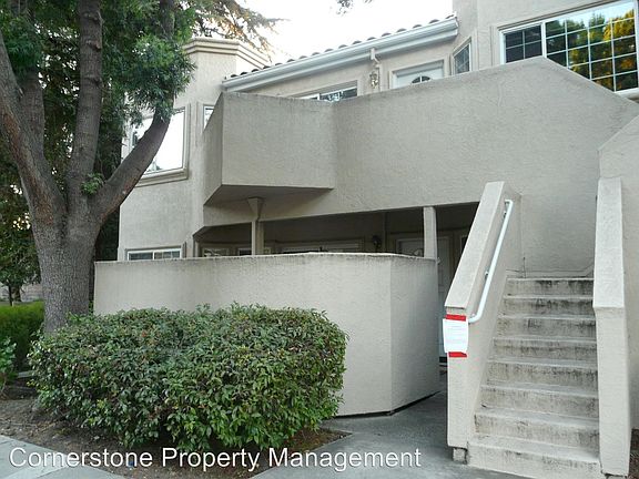 2nd image of 732 Northrup St APT 121