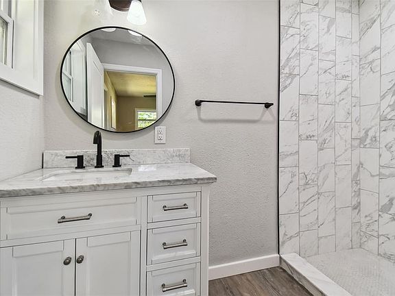 5th image of 535 W Palmeden Dr