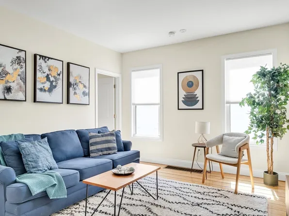 58-60 Elmwood Ter, Somerville, MA 02144