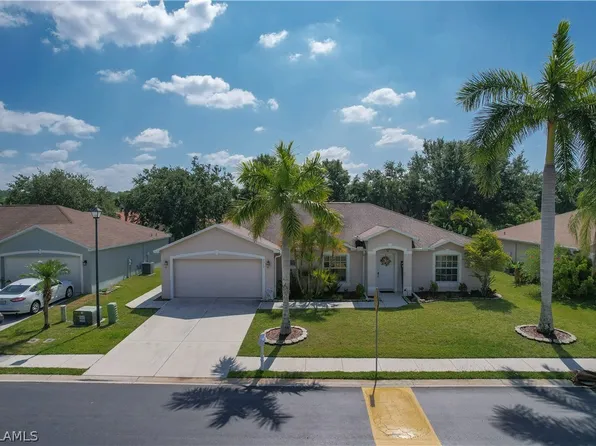 2512 Nature Pointe Loop, Fort Myers, FL 33905