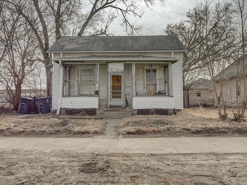1st image of 1121 Avenue B