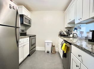 42 Fenway APT 4, Boston, MA 02215