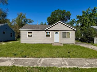 1142 Gibson Pl, Gary, IN 46403