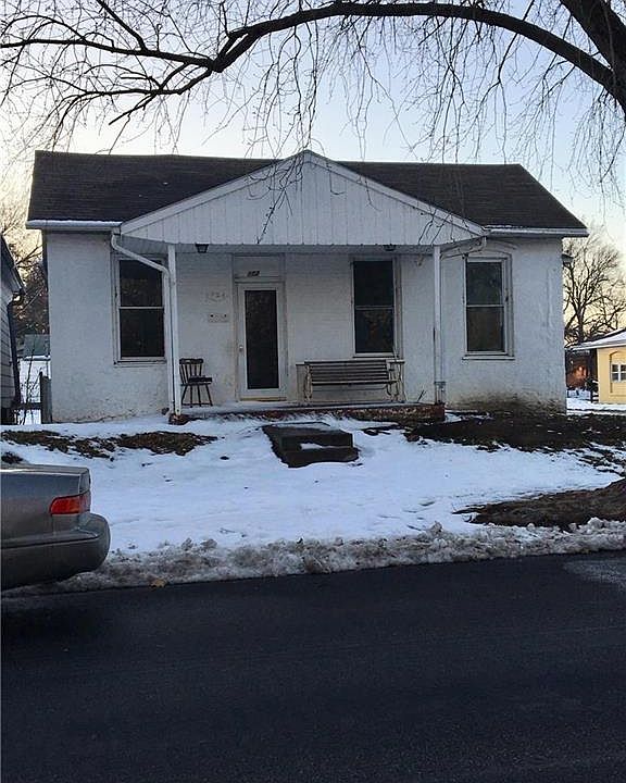 All level home has been a rental for $525/month.  Needs some TLC.