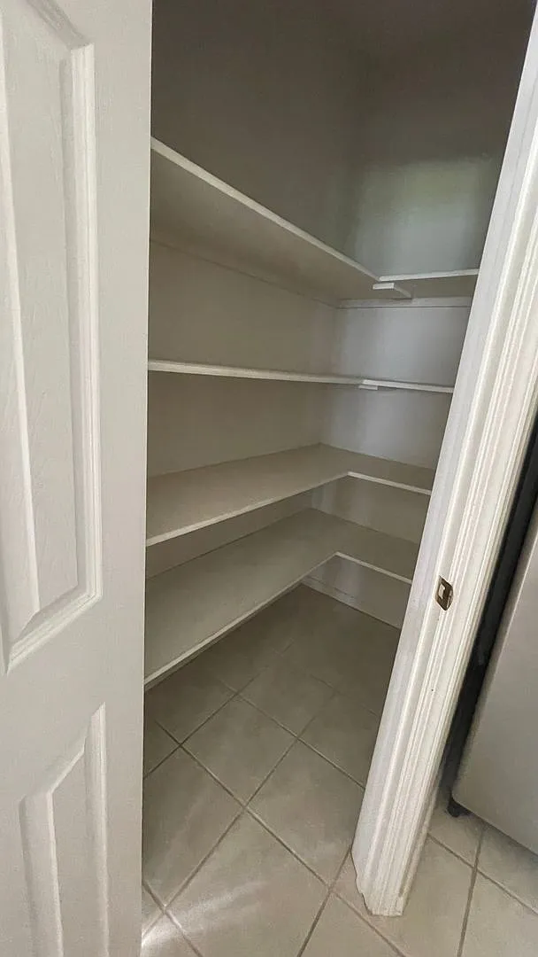 Beautiful home w/3bd and 2 full baths — Photo 4