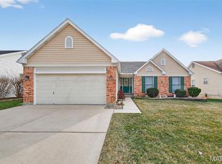 11318 Taylor Pines Dr, Maryland Heights, MO