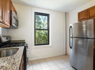 3049 Crescent St APT H4C4, Astoria, NY 11102