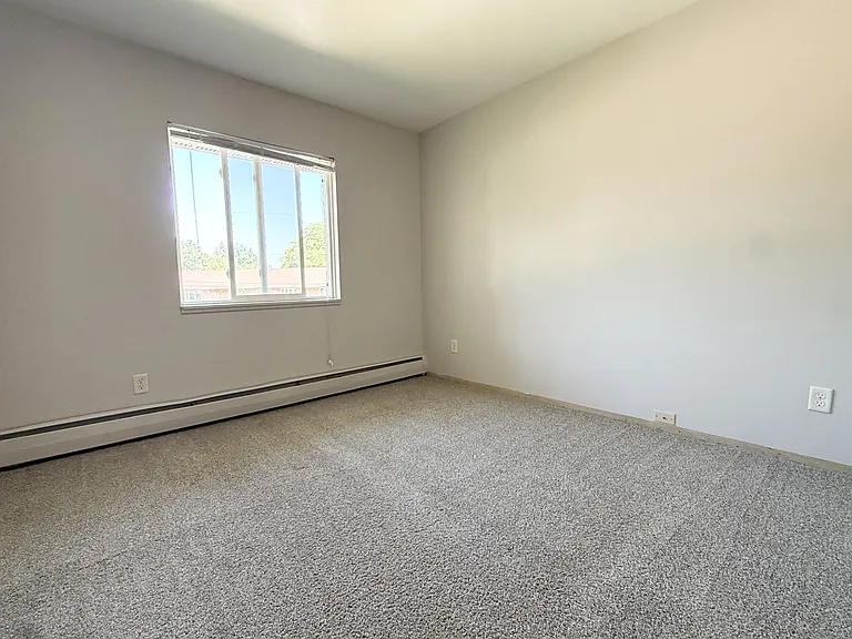 2050 Allen Blvd #26 — Photo 2