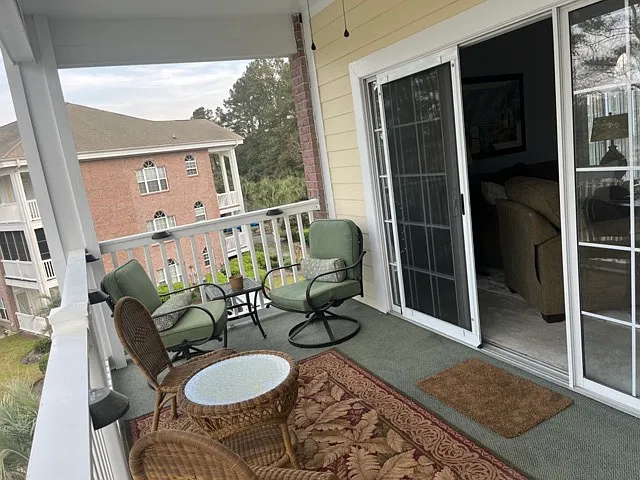 Hibiscus Dr — Photo 30