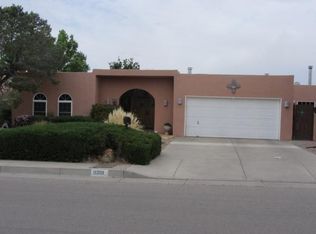9201 Evangeline Ave NE, Albuquerque, NM 87111