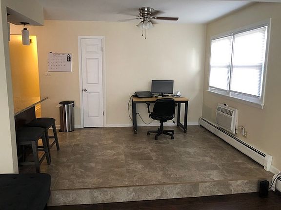 4th image of 10815 S Harlem Ave #2S