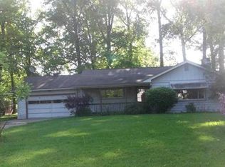 4257 Burgett Ln, Canfield, OH 44406