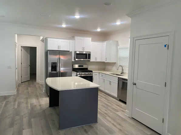 225 S D St, Pensacola, FL 32502