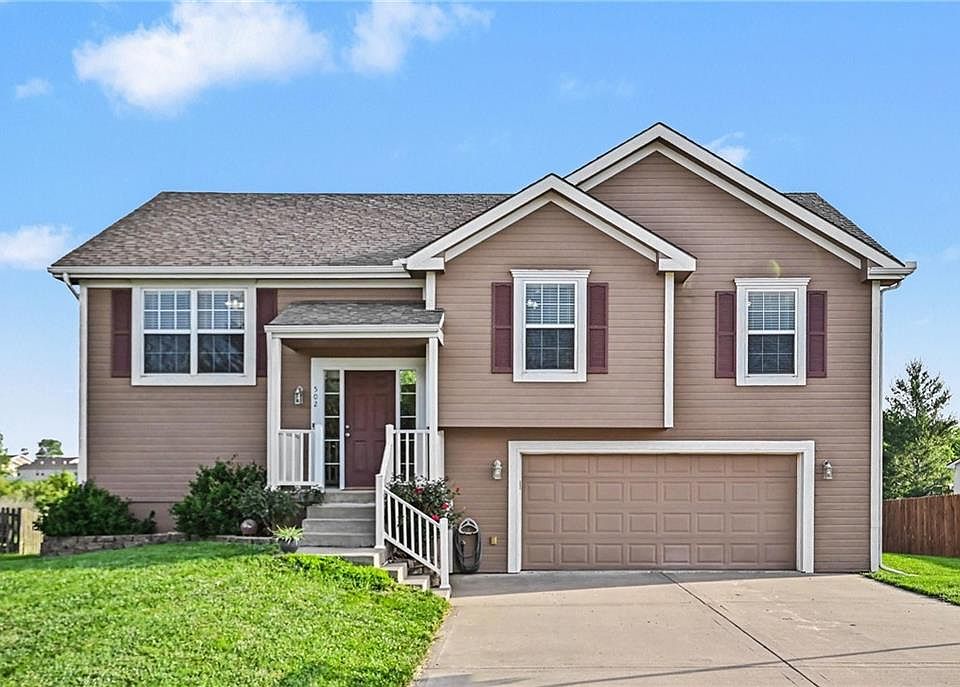 1st image of 502 Lake Meadows Dr