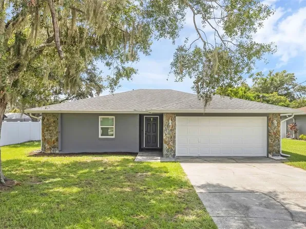 3608 W Wheeler Rd, Lakeland, FL 33810