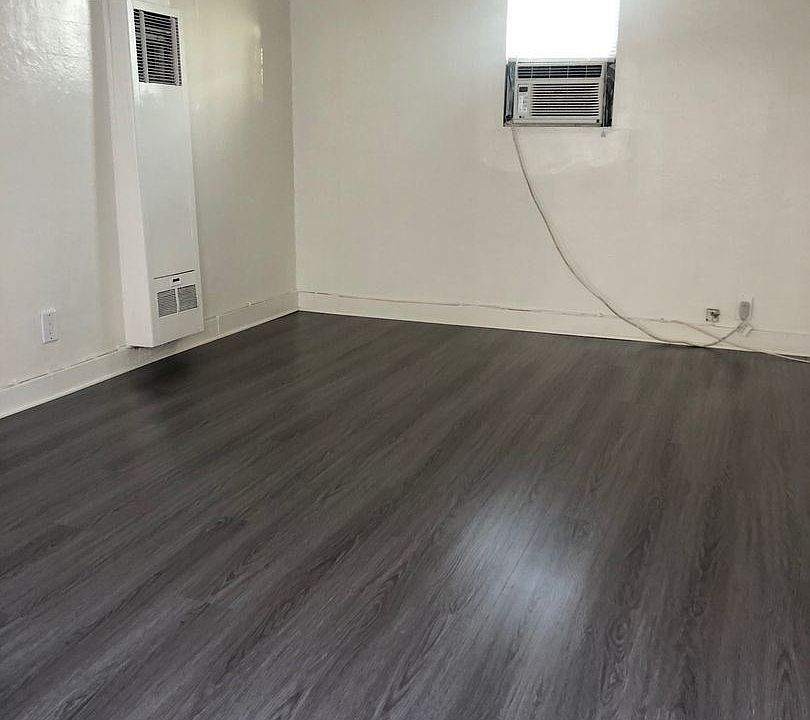 1st image of 1415 S Marengo Ave APT F
