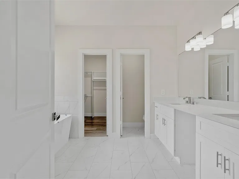 8027 Virgil St — Photo 35