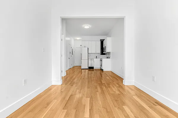 Rented by REAL New York | media 5