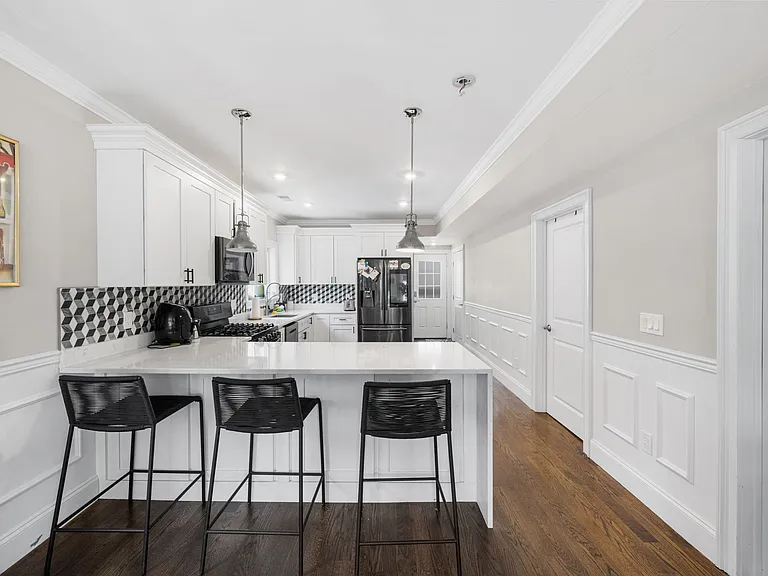 38 Fenwick St #38 — Photo 8