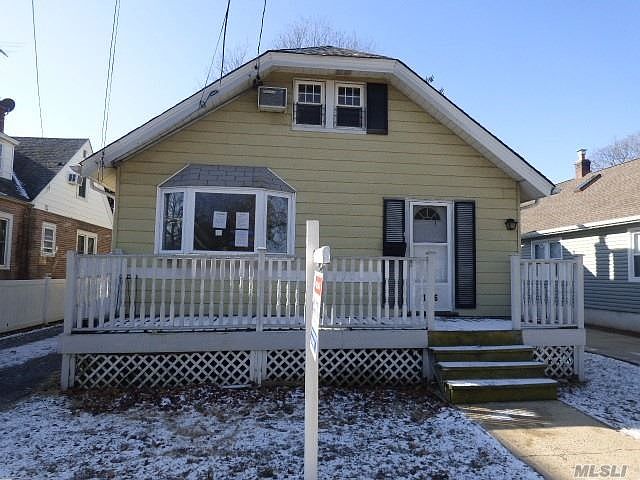 1st image of 1916 Bryant Pl