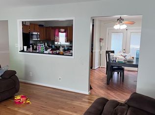 317 Durham Dr, Fredericksburg, VA 22407