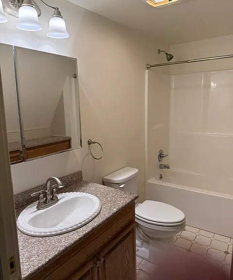12023 Creek Rd #1 — Photo 20