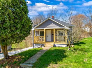 25 S 1st St, Rittman, OH 44270