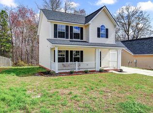616 Saint Ives Ln, Goose Creek, SC 29445