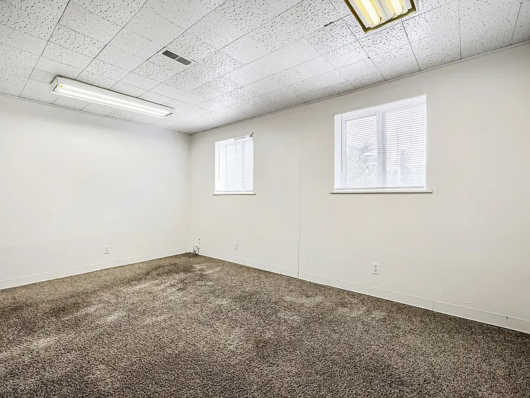 212 N Ford St — Photo 14