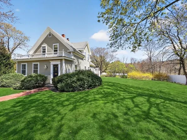 1154 Main St, Hingham, MA 02043
