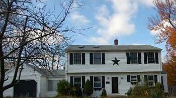 1st image of 11 Earl St